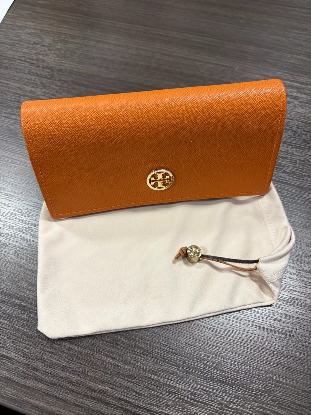Tory Burch Eyeglasses Case with Cinchable Bag